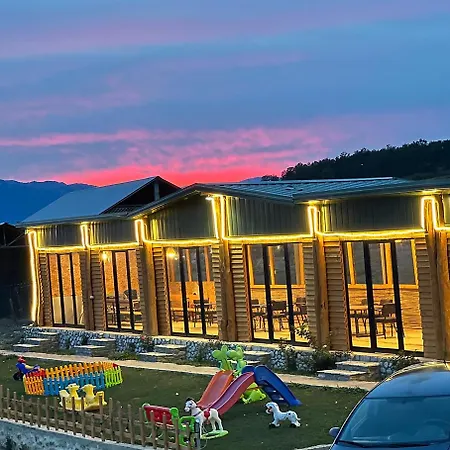 Kurora E Gjelber Semesteranläggning (resort) Peshkopi