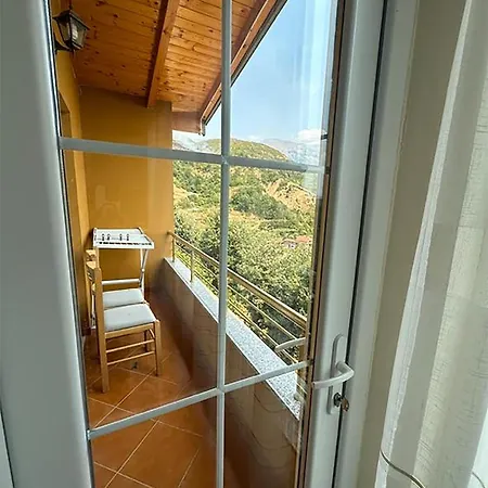 Station touristique Kurora E Gjelber Peshkopi