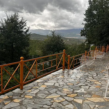 Kurora E Gjelber 度假村 *