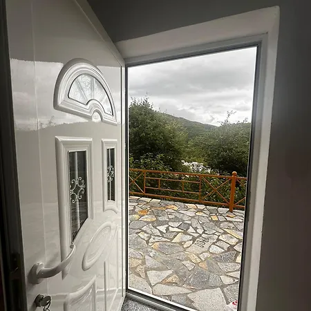 Kurora E Gjelber 度假村 Peshkopi