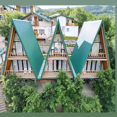 度假村 Kurora E Gjelber