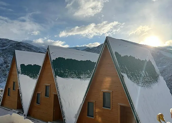 Üdülőközpont Kurora E Gjelber