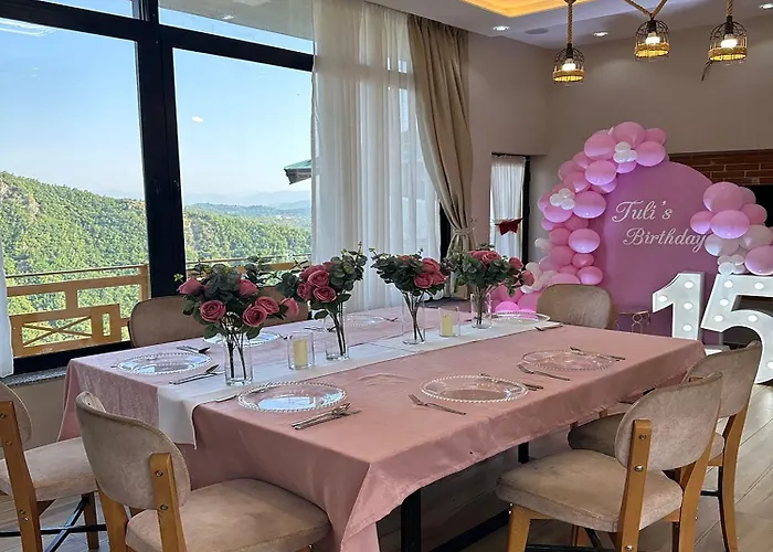 Üdülőközpont Kurora E Gjelber