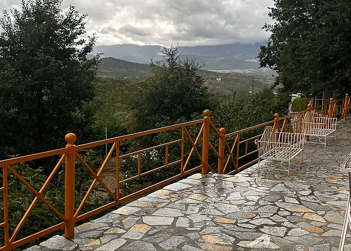 Üdülőközpont Kurora E Gjelber