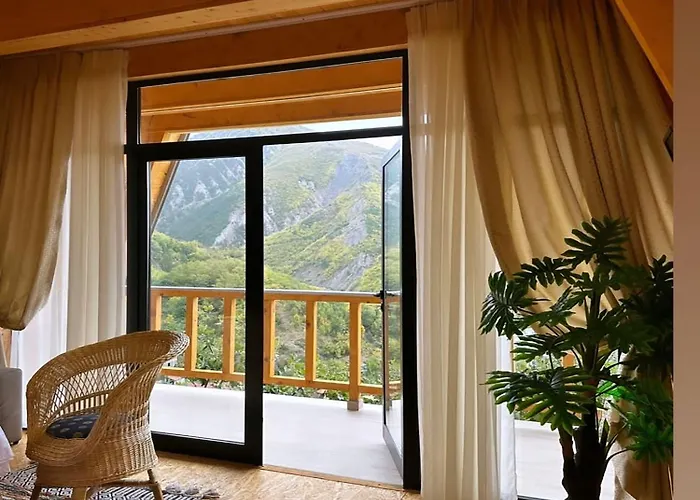 Kurora E Gjelber Üdülőközpont